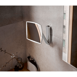 Miroir grossissant
