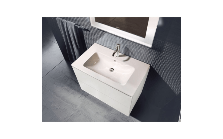 Lavabo sur meuble suspendu