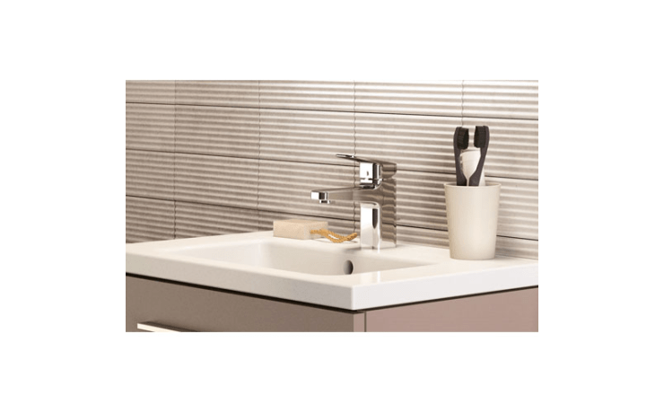 Mitigeur lavabo chrome