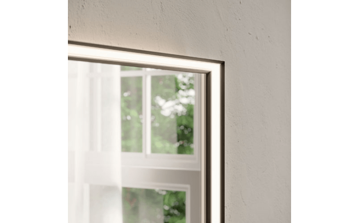 Miroir rectangulaire éclairé avec cadre en aluminium laqué