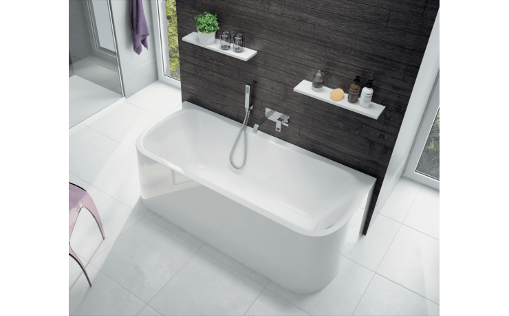 baignoire murale monobloc